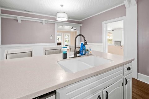 Casa en venta en Zephyrhills, Florida, 3 dormitorios, 150.87 m2 № 1887041 - foto 20