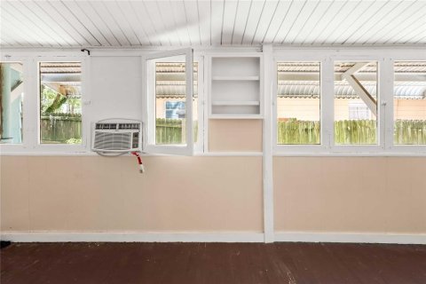Casa en venta en Zephyrhills, Florida, 3 dormitorios, 150.87 m2 № 1887041 - foto 27