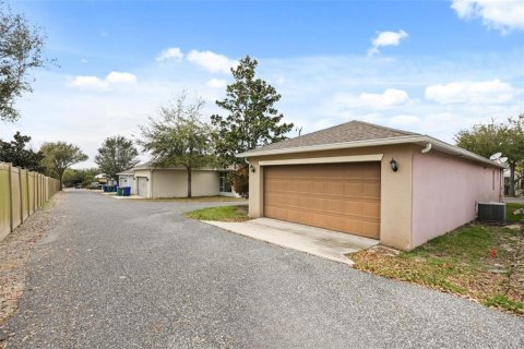 Casa en venta en Tavares, Florida, 3 dormitorios, 165.46 m2 № 2145083 - foto 19