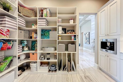 Купить виллу или дом в Монверде, Флорида 10 комнат, 344.3м2, № 1759838 - фото 23