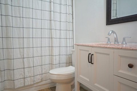 Touwnhouse à louer à Palm Harbor, Floride: 4 chambres, 232.26 m2 № 2425808 - photo 16