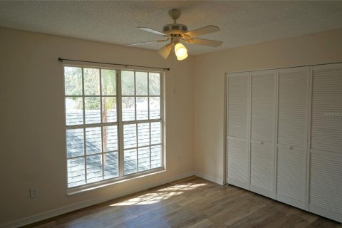 Touwnhouse à louer à Palm Harbor, Floride: 4 chambres, 232.26 m2 № 2425808 - photo 18