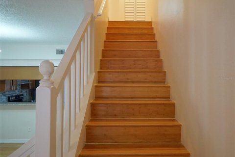 Touwnhouse à louer à Palm Harbor, Floride: 4 chambres, 232.26 m2 № 2425808 - photo 13