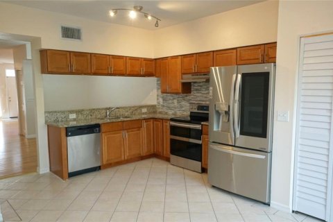 Touwnhouse à louer à Palm Harbor, Floride: 4 chambres, 232.26 m2 № 2425808 - photo 6