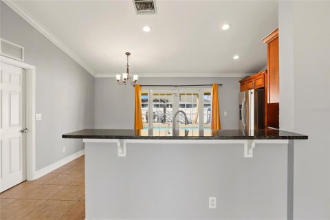 House in Cape Coral, Florida 3 bedrooms, 132.11 sq.m. № 2099127 - photo 14