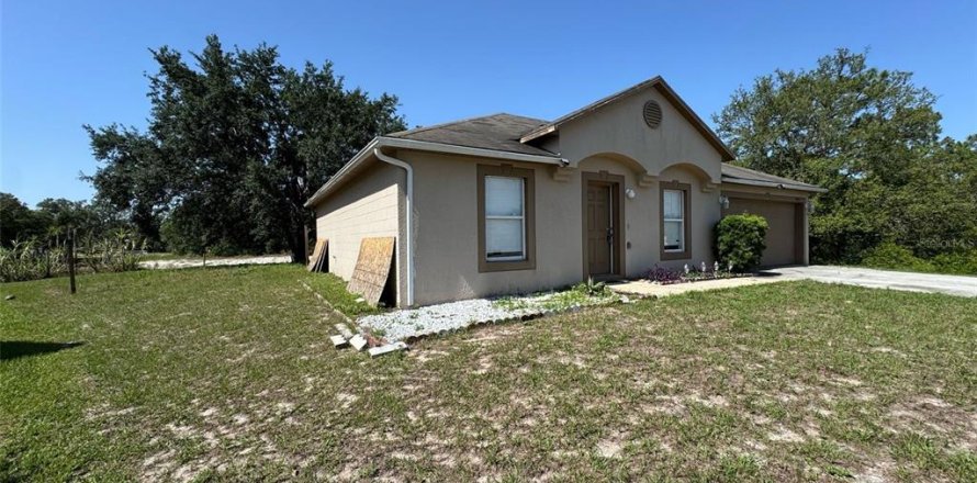 Casa en Kissimmee, Florida 3 dormitorios, 123.37 m2 № 1816226