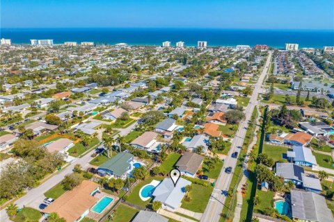 Villa ou maison à louer à Satellite Beach, Floride: 4 chambres, 150.22 m2 № 1751847 - photo 3