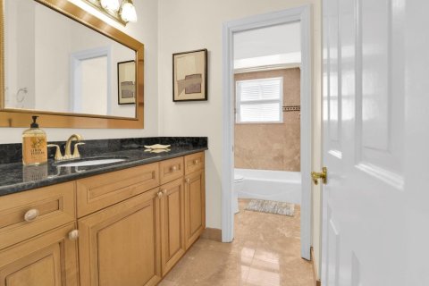 Condo in Delray Beach, Florida, 3 bedrooms № 2171883 - photo 14