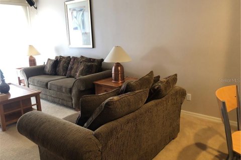 Снять в аренду виллу или дом в Венеция, Флорида 1 комната, 120.96м2, № 1219623 - фото 2