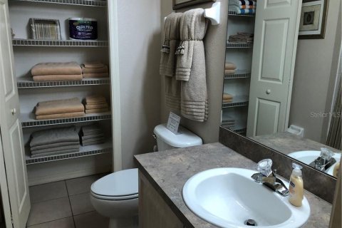 Снять в аренду виллу или дом в Венеция, Флорида 1 комната, 120.96м2, № 1219623 - фото 8