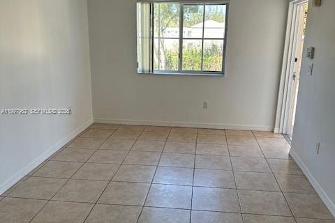 Copropriété à vendre à Homestead, Floride: 2 chambres, 75.72 m2 № 2060262 - photo 2