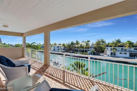 Casa en venta en Islamorada, Village of Islands, Florida, 6 dormitorios, 461.17 m2 № 2034736 - foto 23