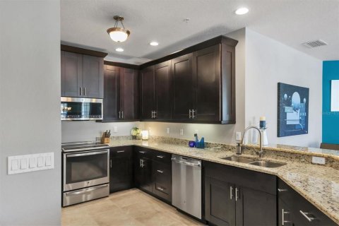 Copropriété à vendre à Bradenton, Floride: 3 chambres, 172.24 m2 № 1686618 - photo 15