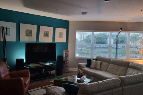 Copropriété à vendre à Bradenton, Floride: 3 chambres, 172.24 m2 № 1686618 - photo 8