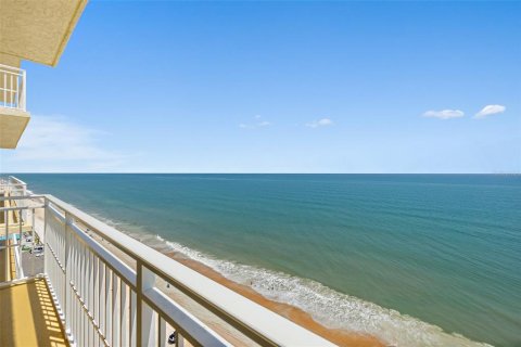 Condominio en venta en Daytona Beach, Florida, 2 dormitorios, 189.52 m2 № 1869447 - foto 19