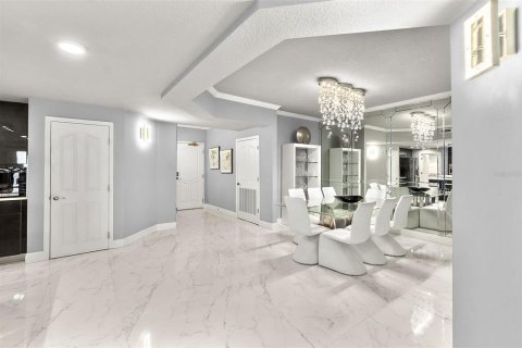 Condominio en venta en Daytona Beach, Florida, 2 dormitorios, 189.52 m2 № 1869447 - foto 11