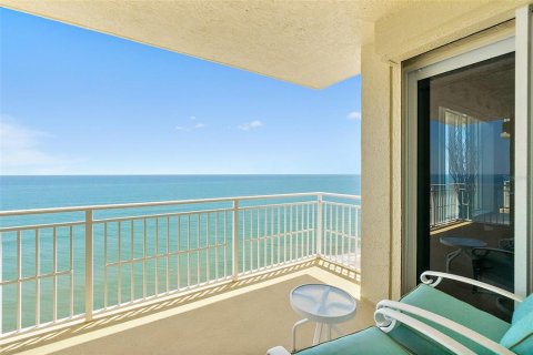 Condominio en venta en Daytona Beach, Florida, 2 dormitorios, 189.52 m2 № 1869447 - foto 17