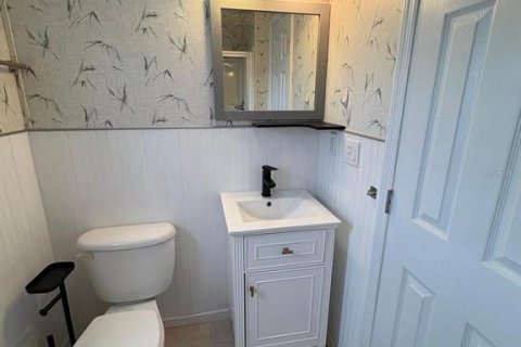 Apartment in North Port, Florida 2 bedrooms, 93.65 sq.m. № 2201961 - photo 11