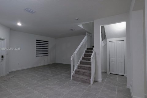 House in Homestead, Florida 3 bedrooms, 149.76 sq.m. № 2076559 - photo 23