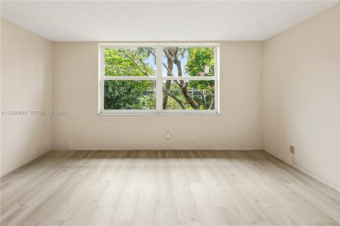 Copropriété à vendre à Oakland Park, Floride: 2 chambres, 89.19 m2 № 2056491 - photo 17