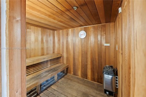 Copropriété à vendre à Oakland Park, Floride: 2 chambres, 89.19 m2 № 2056491 - photo 27