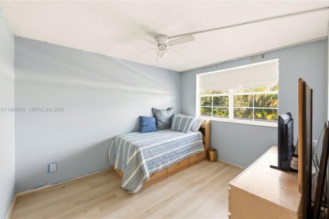 Copropriété à vendre à Oakland Park, Floride: 2 chambres, 89.19 m2 № 2056491 - photo 19