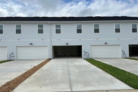 Townhouse in Winter Garden, Florida 3 bedrooms, 156.35 sq.m. № 1898553 - photo 8