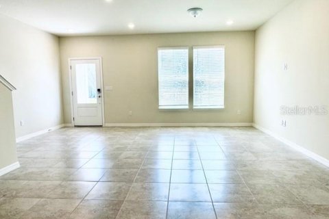 Townhouse in Winter Garden, Florida 3 bedrooms, 156.35 sq.m. № 1898553 - photo 4