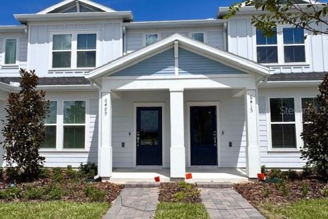 Townhouse in Winter Garden, Florida 3 bedrooms, 156.35 sq.m. № 1898553 - photo 1