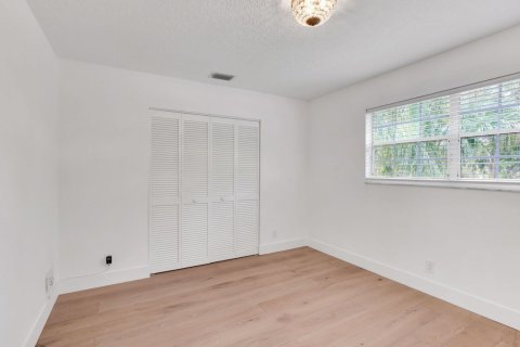 Casa en alquiler en Palm Beach Gardens, Florida, 3 dormitorios, 211.26 m2 № 1056874 - foto 1