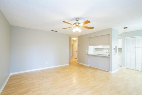 Casa en alquiler en Seffner, Florida, 3 dormitorios, 125.6 m2 № 1895212 - foto 4