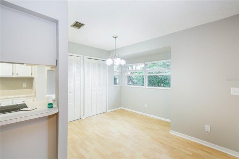 Casa en alquiler en Seffner, Florida, 3 dormitorios, 125.6 m2 № 1895212 - foto 5