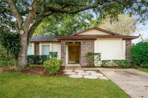 Casa en alquiler en Seffner, Florida, 3 dormitorios, 125.6 m2 № 1895212 - foto 1