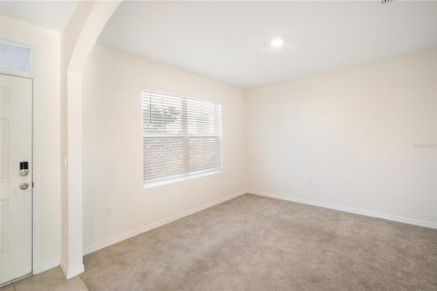 Casa en alquiler en Wesley Chapel, Florida, 5 dormitorios, 242.01 m2 № 1915134 - foto 8