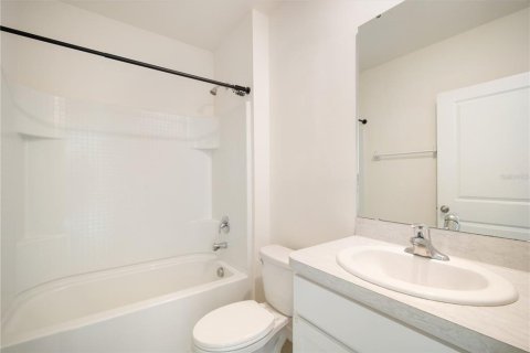 Casa en alquiler en Wesley Chapel, Florida, 5 dormitorios, 242.01 m2 № 1915134 - foto 15