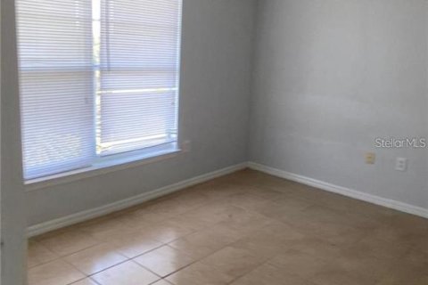 Condo in Orlando, Florida, 2 bedrooms  № 2217051 - photo 9