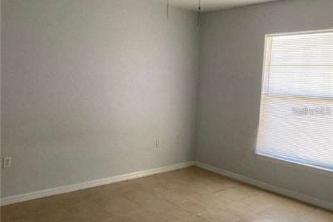 Condo in Orlando, Florida, 2 bedrooms  № 2217051 - photo 4