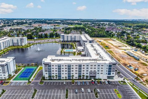 Condo in Orlando, Florida, 2 bedrooms  № 2391002 - photo 21