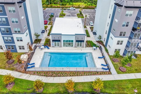 Condo in Orlando, Florida, 2 bedrooms  № 2391002 - photo 26