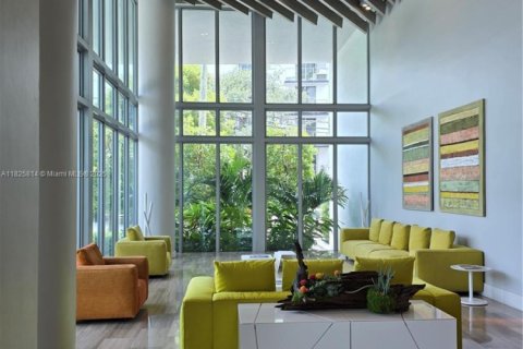 Condominio en venta en Miami, Florida, 1 dormitorio, 62.71 m2 № 1934872 - foto 19
