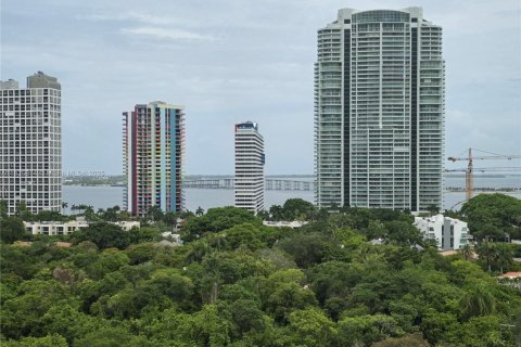 Condominio en venta en Miami, Florida, 1 dormitorio, 62.71 m2 № 1934872 - foto 23