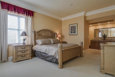 Condo in Tampa, Florida, 3 bedrooms  № 2207611 - photo 14