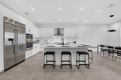 Villa ou maison à louer à Boca Raton, Floride: 5 chambres, 339.93 m2 № 2397189 - photo 7