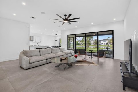 Villa ou maison à louer à Boca Raton, Floride: 5 chambres, 339.93 m2 № 2397189 - photo 3