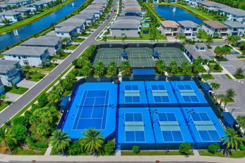 Villa ou maison à louer à Boca Raton, Floride: 5 chambres, 339.93 m2 № 2397189 - photo 26