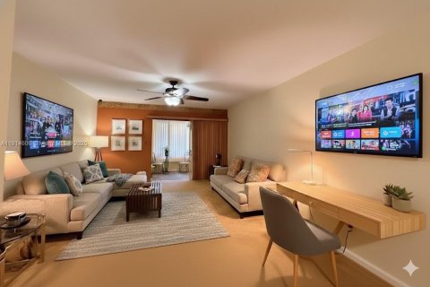 Condo in West Palm Beach, Florida, 2 bedrooms  № 1974059 - photo 4