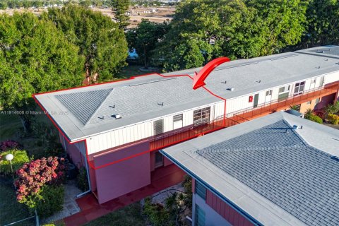 Condo in West Palm Beach, Florida, 2 bedrooms  № 1974059 - photo 18