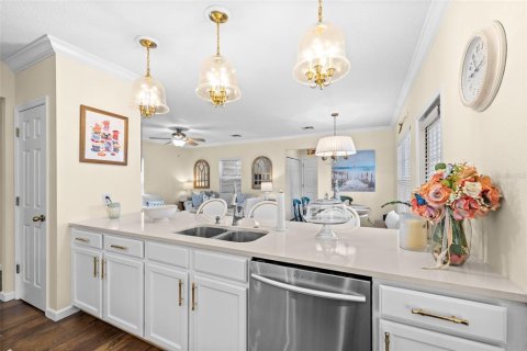 House in Celebration, Florida 3 bedrooms, 152.73 sq.m. № 1899025 - photo 9