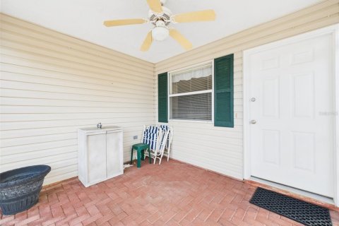 Casa en alquiler en Lady Lake, Florida, 2 dormitorios, 106.19 m2 № 1802170 - foto 6