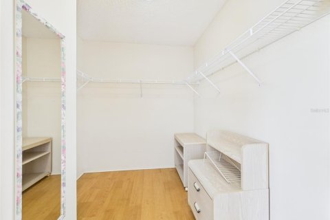 Casa en alquiler en Lady Lake, Florida, 2 dormitorios, 106.19 m2 № 1802170 - foto 16